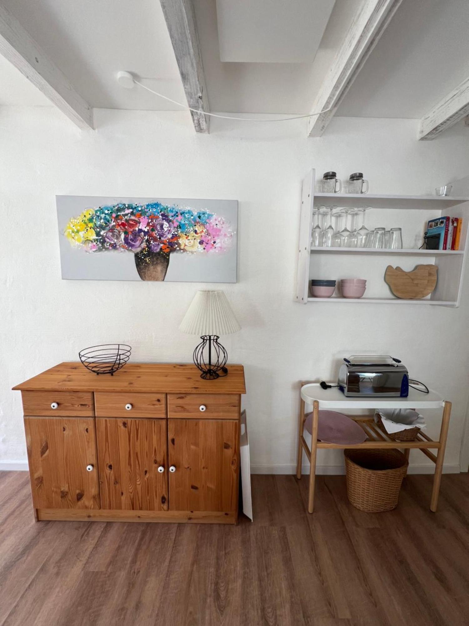 Gaestewohnung A+C Bovet Strasen Bagian luar foto